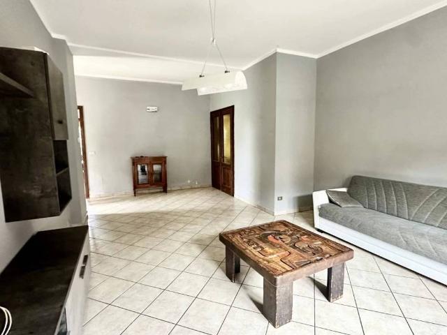Villa in vendita a Baldissero d'Alba CN