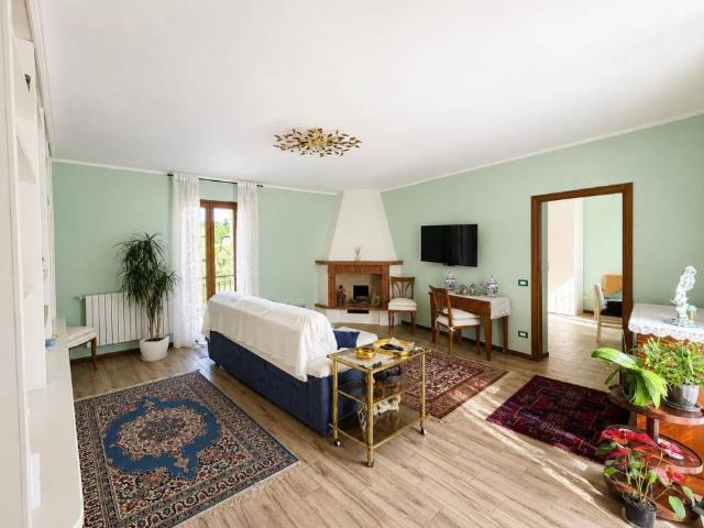 Appartamento in vendita a Bassano Romano VT
