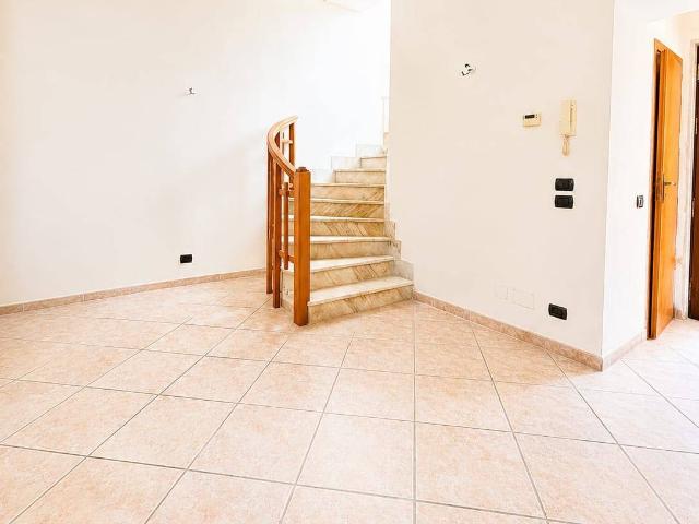 Appartamento in vendita a Baronissi, Orignano