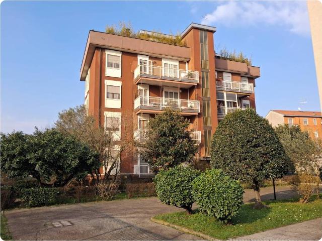 Appartamento in vendita a Baranzate MI