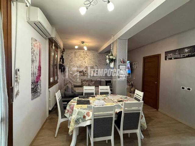Appartamento in vendita a Baranzate MI