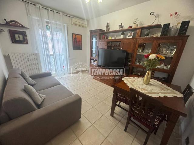 Appartamento in vendita a Baranzate MI