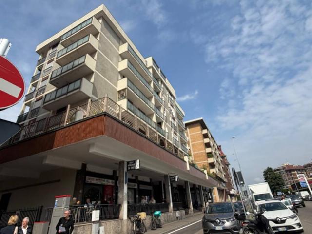 Appartamento in vendita a Baranzate MI