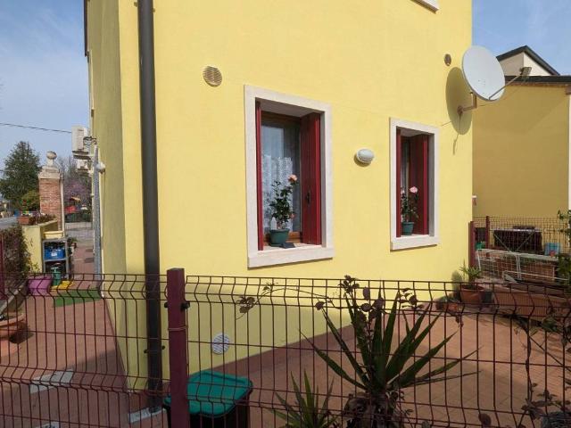 Appartamento in vendita a Barbarano Mossano VI