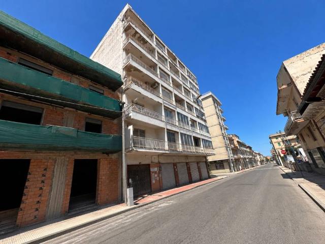 Appartamento in vendita a Barcellona Pozzo di Gotto ME