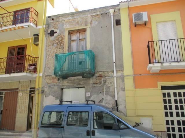 Appartamento in vendita a Barcellona Pozzo di Gotto ME