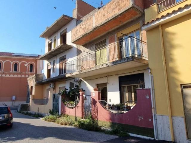 Appartamento in vendita a Barcellona Pozzo di Gotto ME