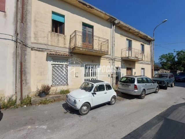 Appartamento in vendita a Barcellona Pozzo di Gotto ME