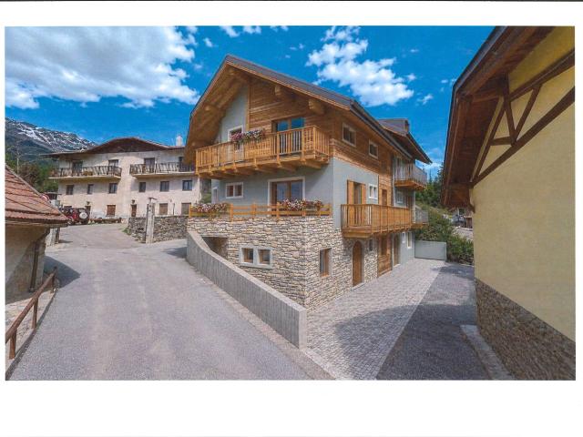 Appartamento in vendita a Bardonecchia, Borgovecchio