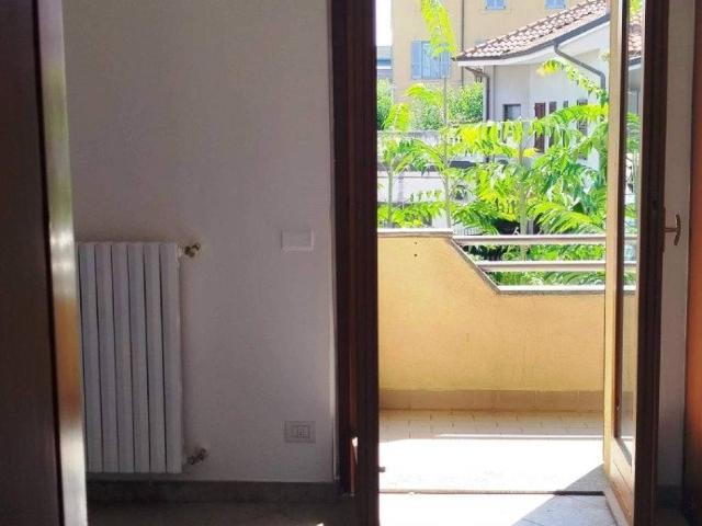 Appartamento in vendita a Bareggio MI