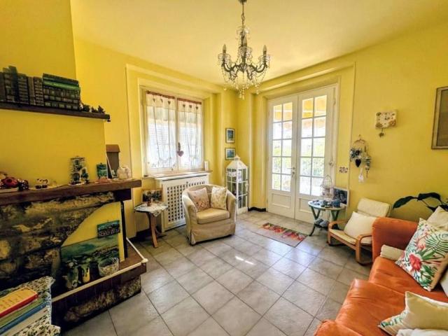 Appartamento in vendita a Barga LU