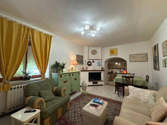 Appartamento in vendita a Barga LU