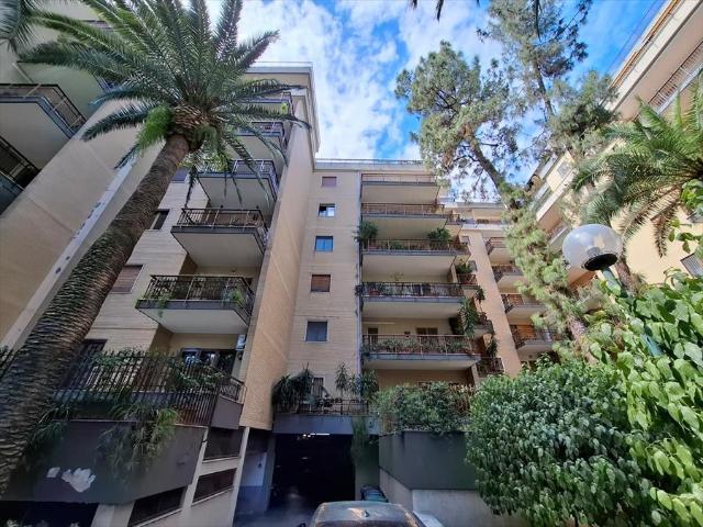 Appartamento in vendita a Bari