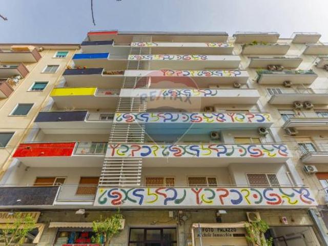 Appartamento in vendita a Bari 9 locali 196mq