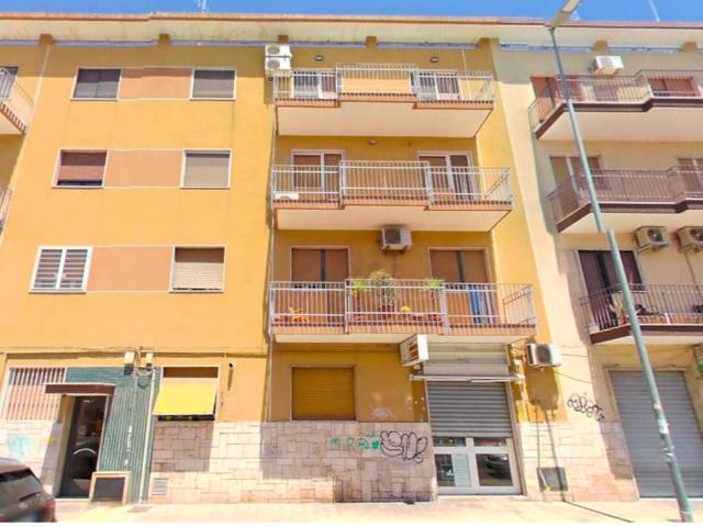 Appartamento in vendita a Bari BA