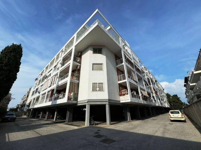 Appartamento in vendita a Bari BA