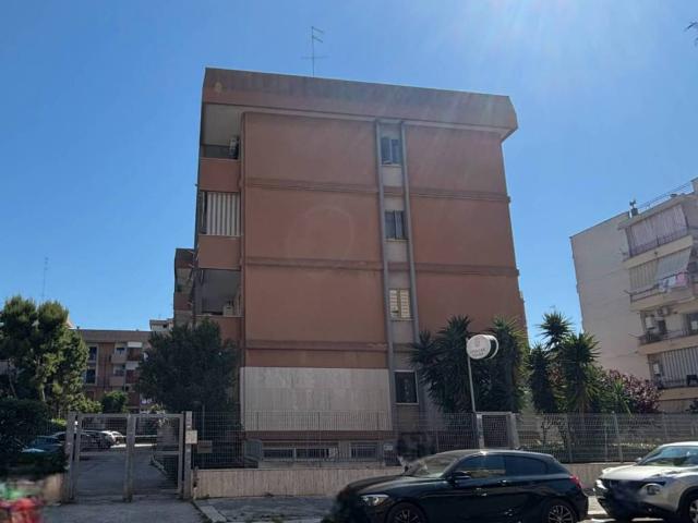 Appartamento in vendita a Bari BA