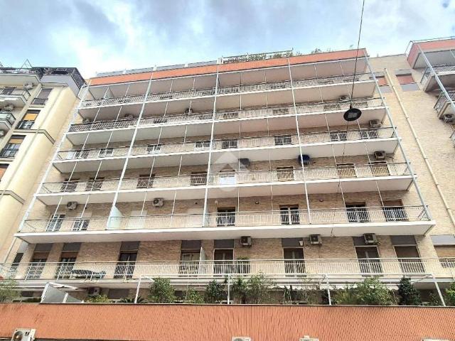 Appartamento in vendita a Bari BA