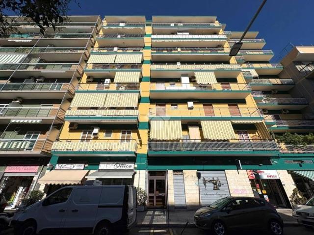 Appartamento in vendita a Bari BA