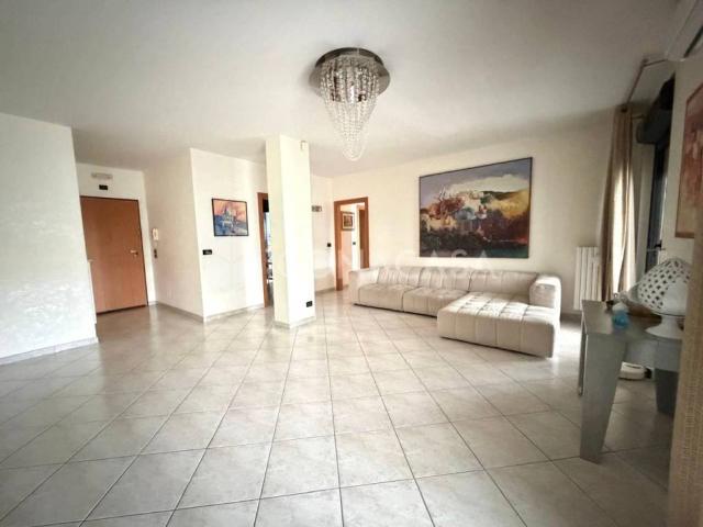 Appartamento in vendita a Bari BA