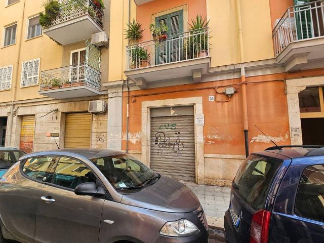 Appartamento in vendita a Bari BA