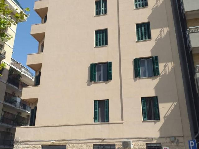 Appartamento in vendita a Bari BA