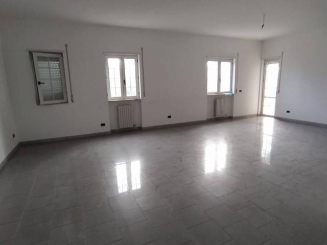 Appartamento in vendita a Bari BA