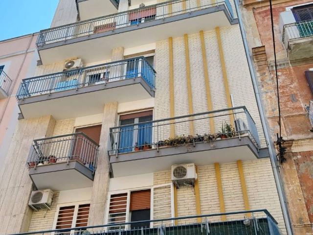 Appartamento in vendita a Bari BA