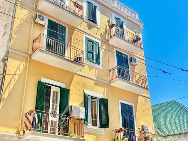 Appartamento in vendita a Bari BA