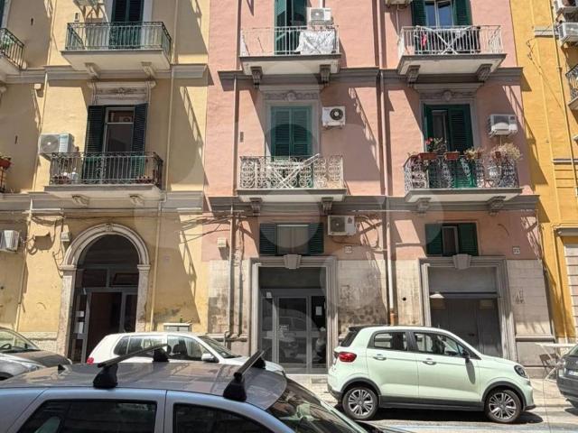 Appartamento in vendita a Bari BA