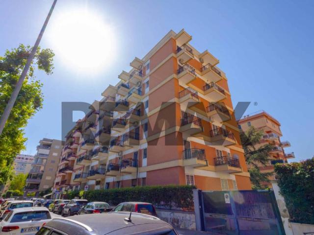 Appartamento in vendita a Bari BA