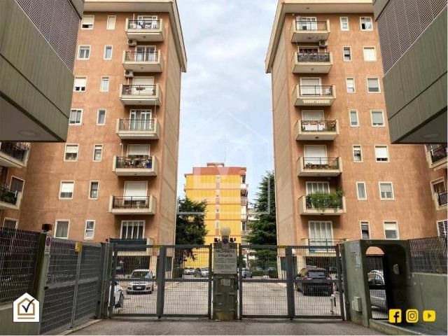Appartamento in vendita a Bari BA