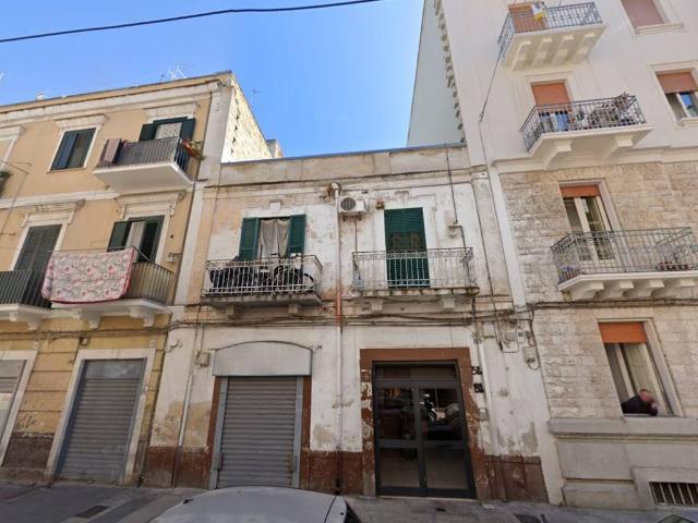 Appartamento in vendita a Bari BA