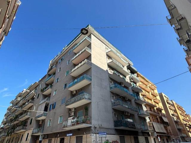 Appartamento in vendita a Bari BA
