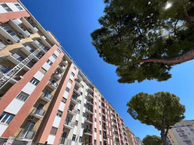 Appartamento in vendita a Bari BA