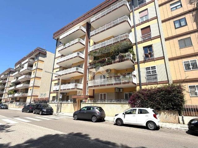Appartamento in vendita a Bari BA