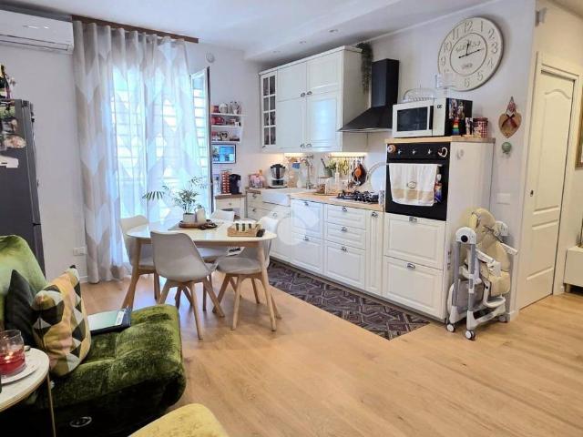 Appartamento in vendita a Bari BA