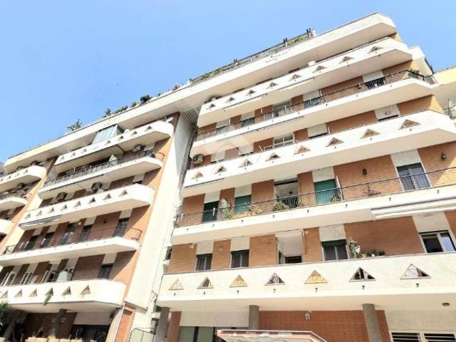 Appartamento in vendita a Bari BA