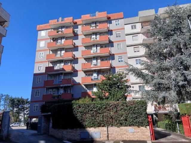 Appartamento in vendita a Bari BA