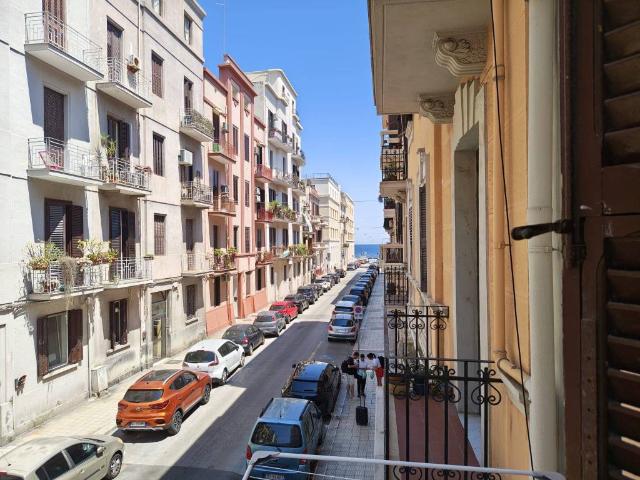 Appartamento in vendita a Bari BA