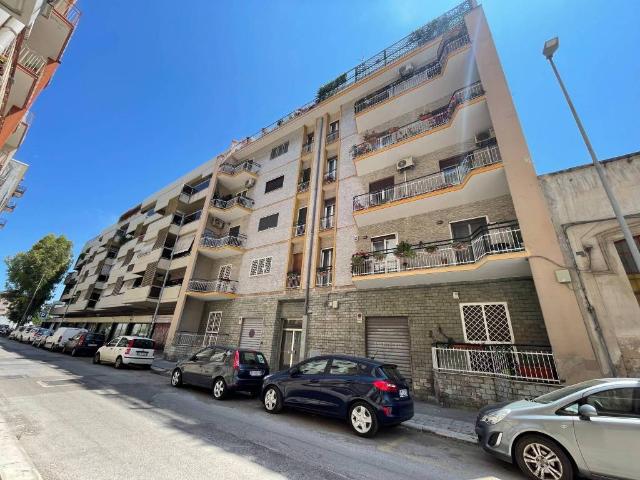 Appartamento in vendita a Bari BA