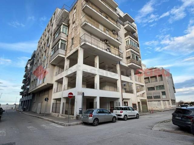 Appartamento in vendita a Bari BA