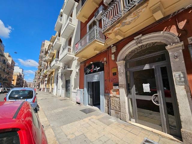 Appartamento in vendita a Bari BA
