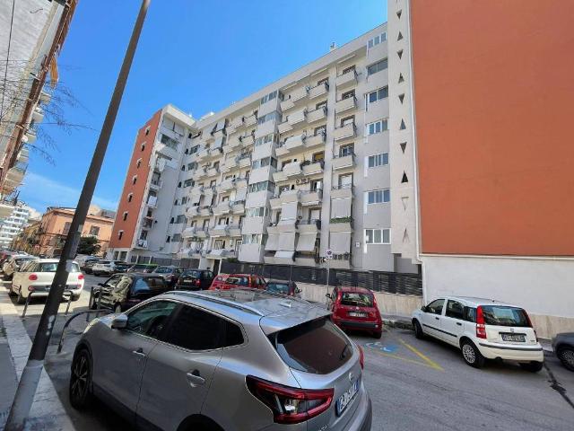 Appartamento in vendita a Bari BA