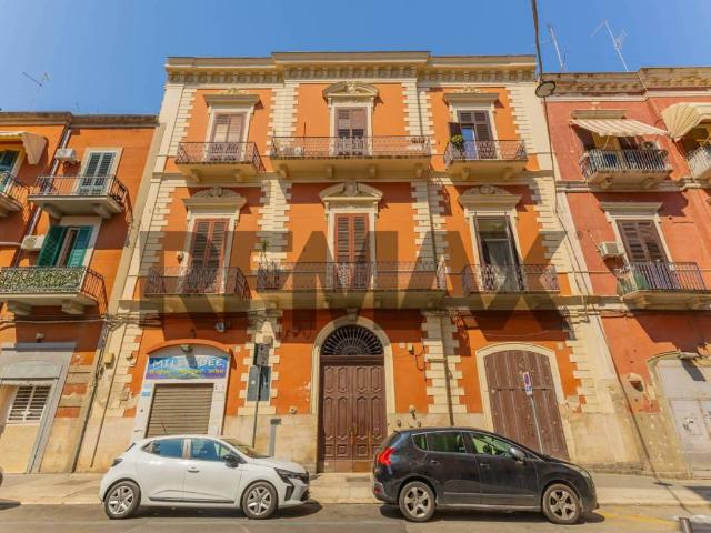 Appartamento in vendita a Bari BA