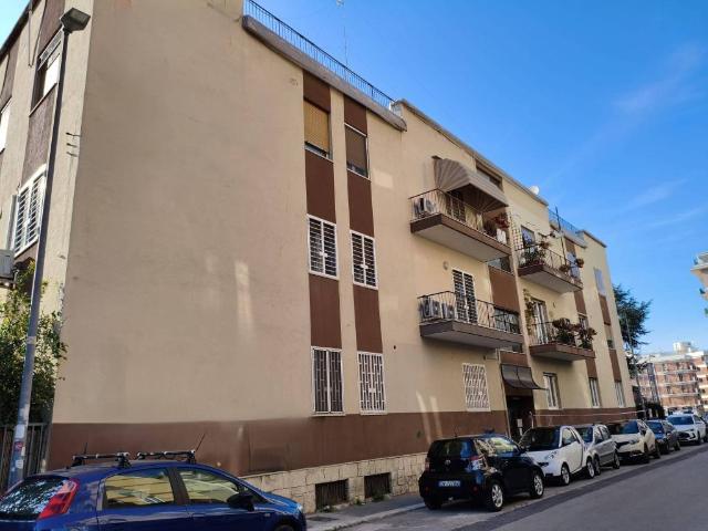 Appartamento in vendita a Bari BA