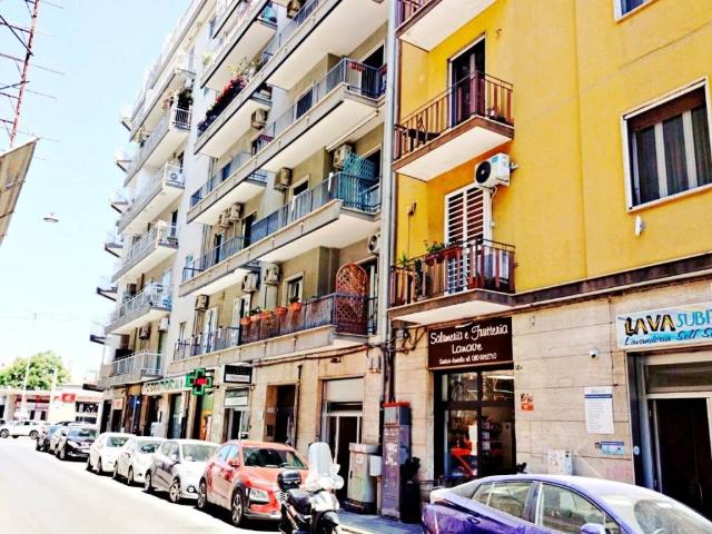 Appartamento in vendita a Bari BA