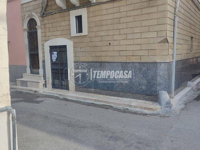 Appartamento in vendita a Bari BA