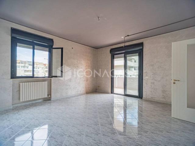 Appartamento in vendita a Bari BA