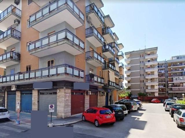 Appartamento in vendita a Bari BA
